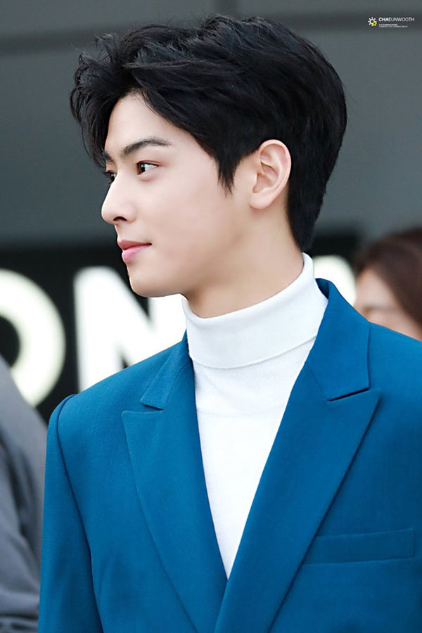 4 thần tượng Kpop có phong cách thời trang ấn tượng nhất 2018