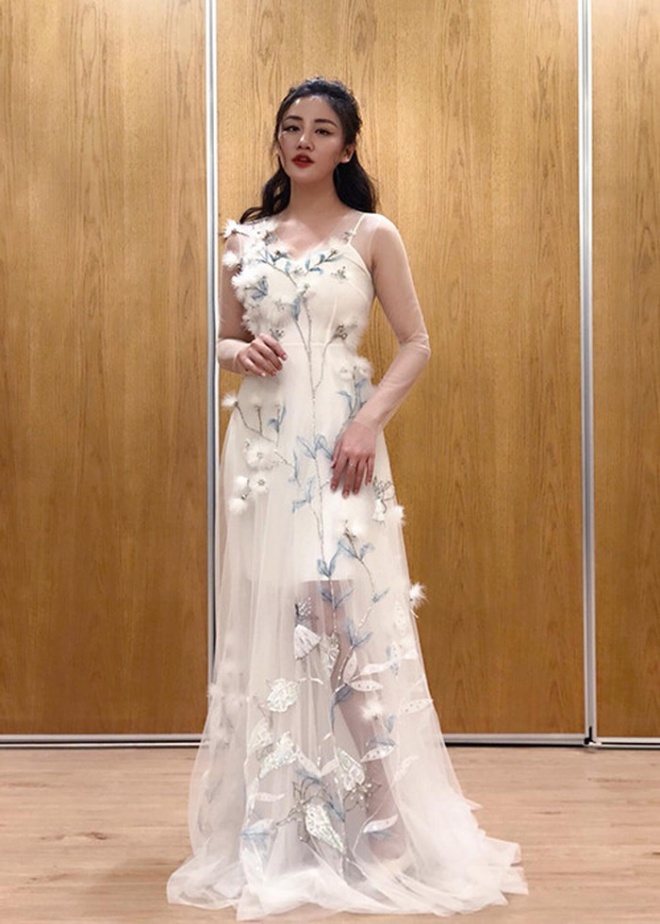 Lê Hiếu sắp kết hôn, người yêu gắn bó ba năm Văn Mai Hương giờ thế nào?