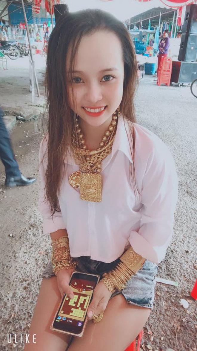 Cô dâu được bố mẹ chồng tặng 115 cây vàng vẫn chưa là gì so với đám cưới khủng này