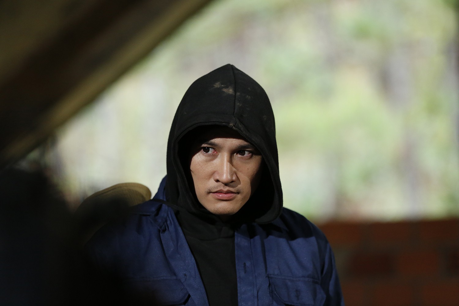 Hoa Cúc vàng trong bão: Hồi chuông cảnh tỉnh lối sống buông thả của một bộ phận giới trẻ ngày nay