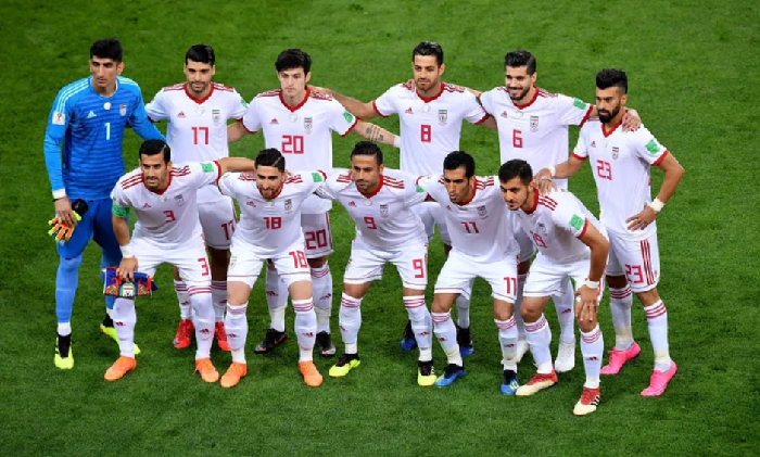 HLV Queiroz viết tâm thư xúc động, kêu gọi truyền thông Iran đình chiến trước thềm Asian Cup