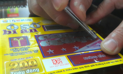 Xổ số TP HCM tung vé cào trúng độc đắc 200 triệu đồng