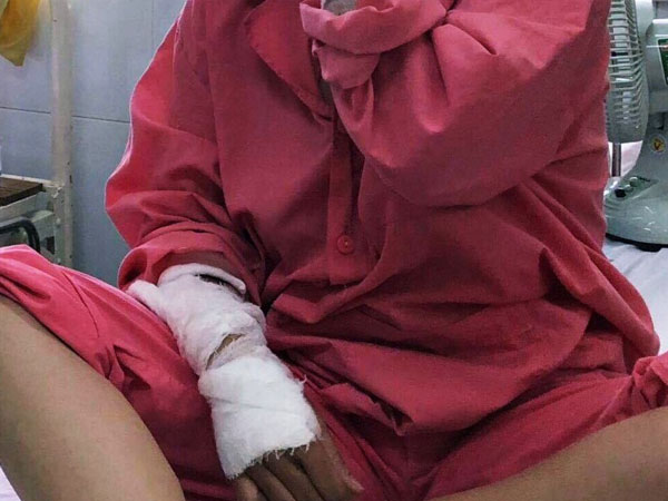 Cô gái sắp cưới bị tạt axit hỏng 2 mắt ở Sài Gòn: Tôi đau đớn lắm, có thể đám cưới sẽ phải dời lại để lo chữa trị