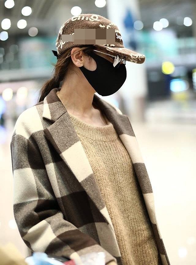 Giữa tâm bão Dương Mịch ly hôn, phản ứng của Địch Lệ Nhiệt Ba càng khiến dân mạng tin rằng cả hai đã cạch mặt