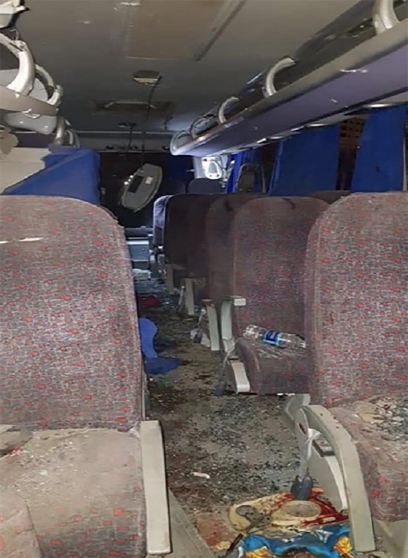 Hiện trường đánh bom xe chở du khách Việt ở Ai Cập khiến 4 người chết