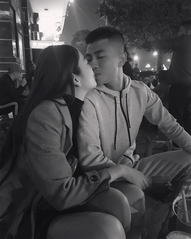 Bạn gái cao 1m74, đẹp đúng chuẩn hoa hậu của cầu thủ Đinh Thanh Bình