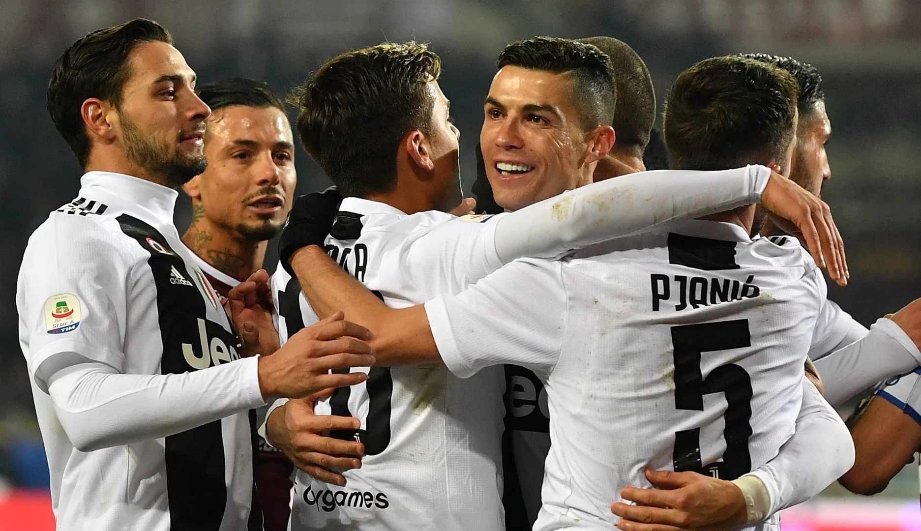 Liverpool - Arsenal: Giữ lửa cho sân cỏ châu Âu tuần này