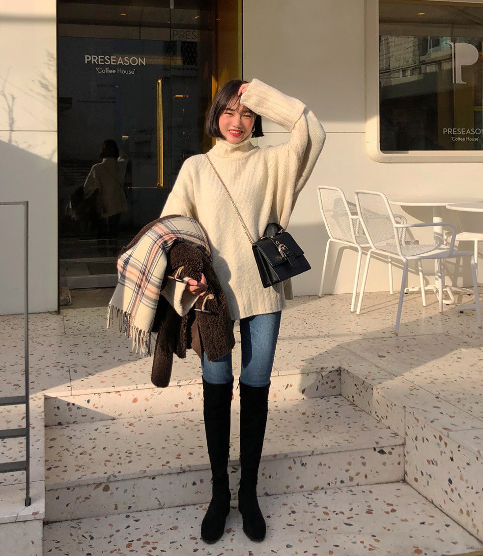 Rét đậm cũng là lúc boots cao cổ lên ngôi, nhưng diện sao cho chân dài miên man thì bạn hãy nhớ 3 tips sau Rét đậm cũng là lúc boots cao cổ lên ngôi, nhưng diện sao cho chân dài miên man thì bạn hãy nhớ 3 tips sau