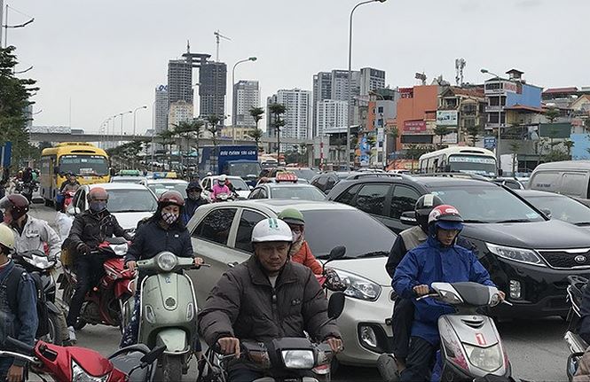 Bến xe, đường phố nghẹt thở vì dân ùn ùn về quê nghỉ Tết dương lịch Bến xe, đường phố nghẹt thở vì dân ùn ùn về quê nghỉ Tết dương lịch