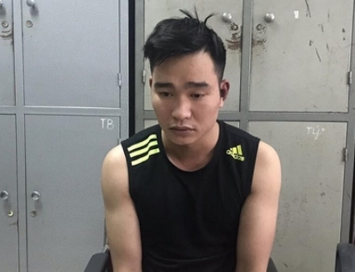 Gã trai chuyên săn các cô gái trẻ qua mạng xã hội