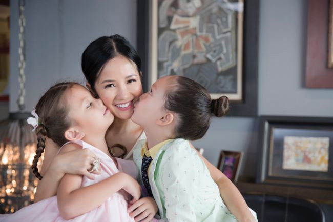 Hồng Nhung, Phạm Quỳnh Anh, Jennifer Aniston... hay câu chuyện về người đàn bà kiêu hãnh hậu ly hôn của năm 2018