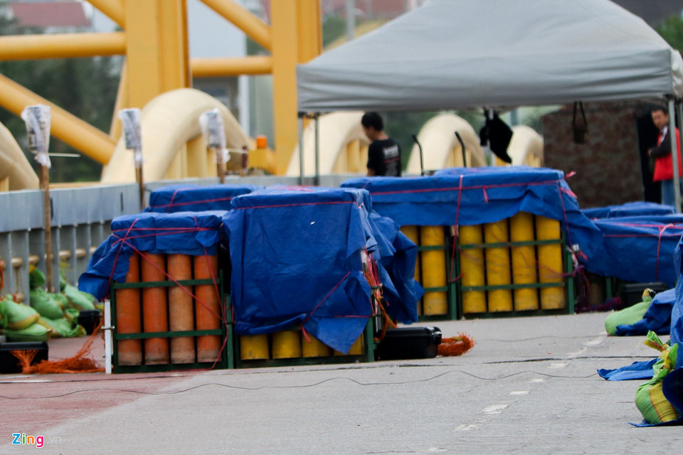 Trận địa pháo hoa chào mừng năm mới 2019