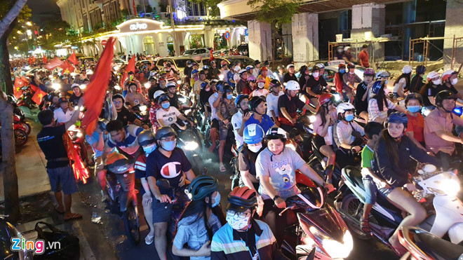 TP.HCM cấm nhiều đường phục vụ bắn pháo hoa Tết Dương lịch 2019