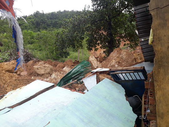 Vụ sạt lở 3 người chết cùng một nhà: Lạc giọng giữa đêm khuya không tiếng đáp lại