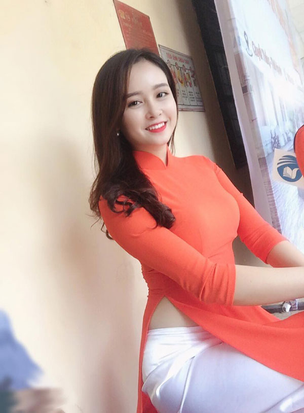 Những màn lột xác đỉnh nhất 2018 khi bước vào Đại học: Vịt hoá thiên nga chẳng cần phẫu thuật thẩm mỹ Những màn lột xác đỉnh nhất 2018 khi bước vào Đại học: Vịt hoá thiên nga chẳng cần phẫu thuật thẩm mỹ