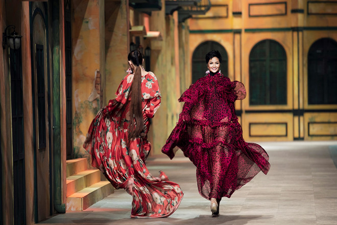 Võ Hoàng Yến bị chê sân si với HHen Niê, Đỗ Mạnh Cường lên tiếng