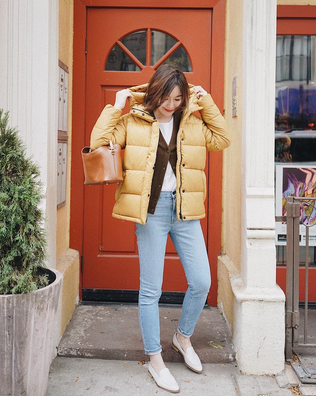 Bằng những items sẵn trong tủ, bạn có thể lên đồ chơi Tết Dương lịch tuyệt đẹp và chuẩn mốt với 12 công thức sau