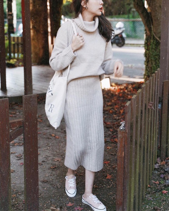 Bằng những items sẵn trong tủ, bạn có thể lên đồ chơi Tết Dương lịch tuyệt đẹp và chuẩn mốt với 12 công thức sau