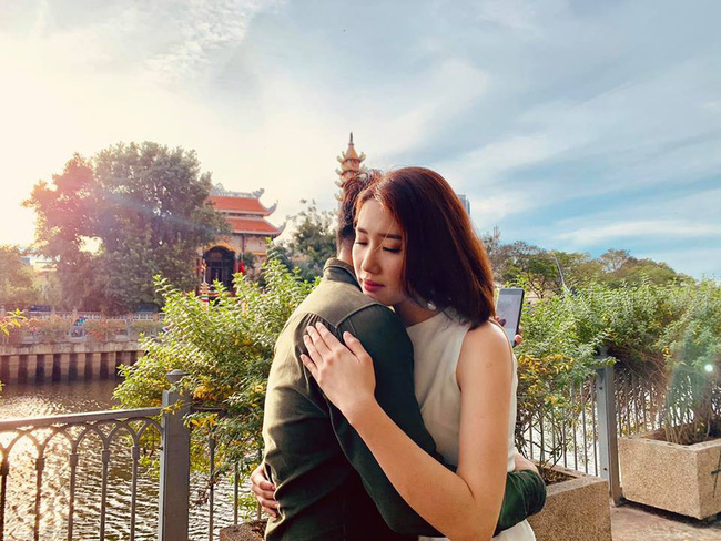 Gạo nếp gạo tẻ: Bức ảnh khiến dân mạng dậy sóng dự đoán Hân sẽ về với... Hùng