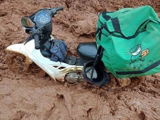 Sau chuyến giao hàng định mệnh, hành động và câu nói này của anh shipper khiến nhiều người suy ngẫm