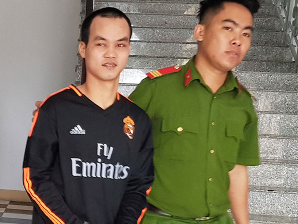 Sau khi cưới, chồng 26 tuổi bị bắt vì vợ sinh con ở tuổi 13