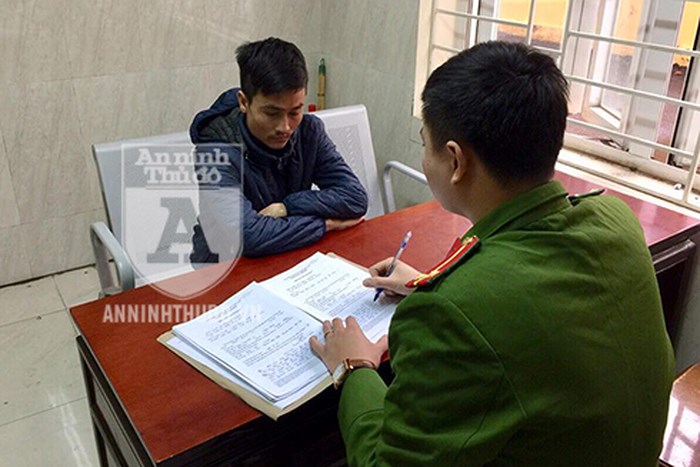 Trốn truy nã, gã trai trẻ ba lần phạm tội và bị bắt khi đang ung dung đi săn hàng