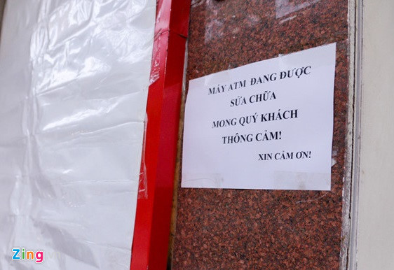 ATM nghỉ Tết, làm biếng cuối năm