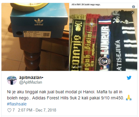 CĐV Malaysia lũ lượt rao bán đồ cá nhân lấy tiền mua vé sang Việt Nam xem chung kết