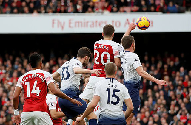 Clip: Vượt qua Tottenham đầy kịch tính, Arsenal ghi tên mình vào top 4