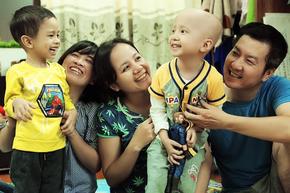 Mẹ bé Tom: Được sống là một đặc ân nên sẽ không phí phạm