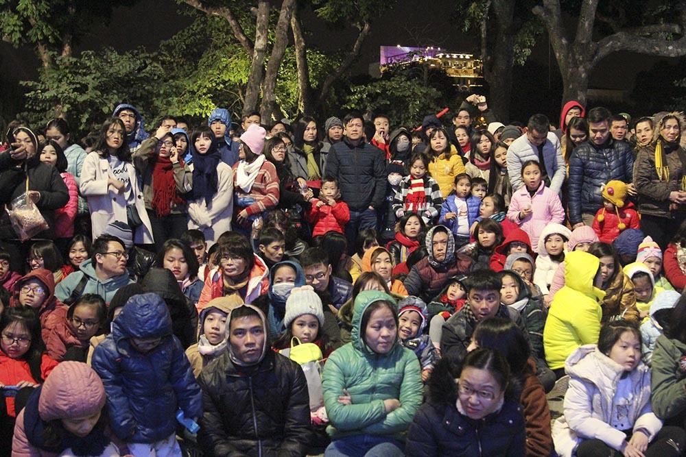 Đình Trọng, Noo Phước Thịnh lập kỷ lục đặc biệt trong đêm giao thừa