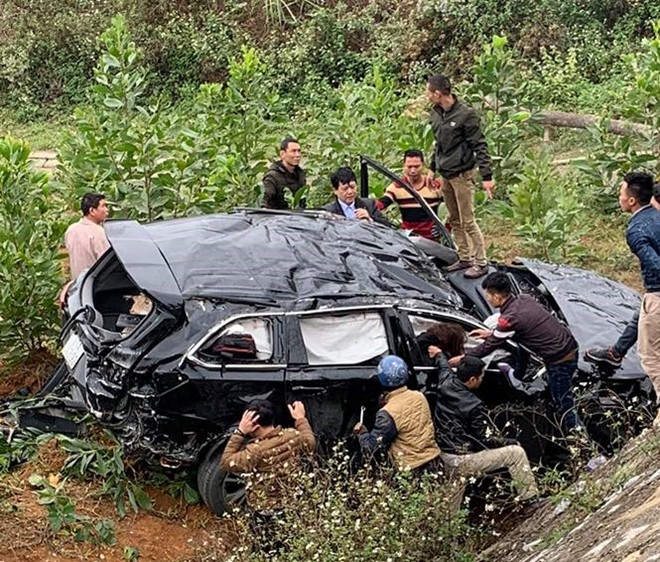 Nữ tài xế 9X vượt 50 km đưa 3 người gặp nạn đi cấp cứu