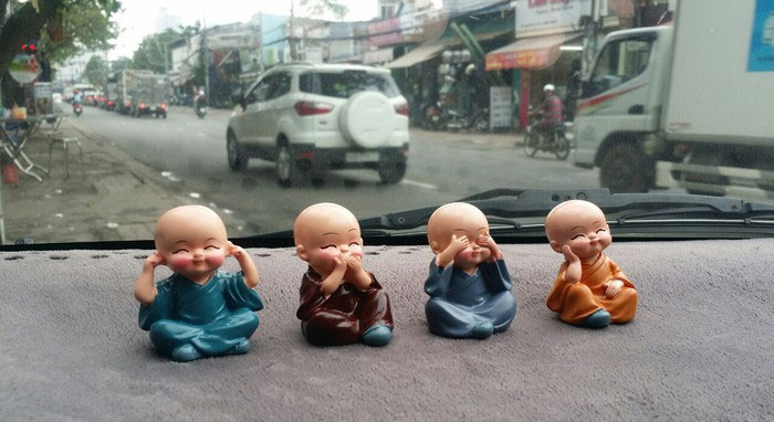 5 vật GÂY HỌA chớ dại gì mà đặt trên ô tô, không cẩn thận tai nạn chết người, tổn hại cả gia đình 5 vật GÂY HỌA chớ dại gì mà đặt trên ô tô, không cẩn thận tai nạn chết người, tổn hại cả gia đình