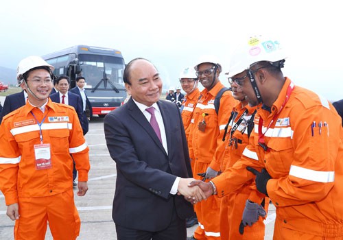 Thủ tướng Nguyễn Xuân Phúc: Tạo nền tảng cho phát triển nhanh và bền vững