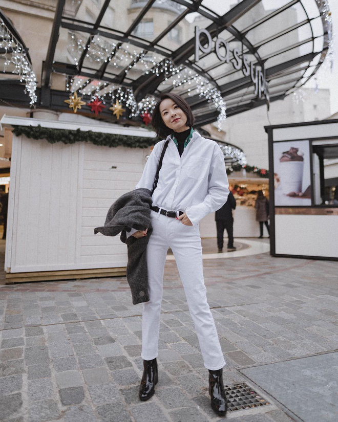 Áo cổ lọ thực sự có quyền năng giúp các nàng đạt 10 điểm thanh lịch, nhất là khi áp dụng 5 công thức sau Áo cổ lọ thực sự có quyền năng giúp các nàng đạt 10 điểm thanh lịch, nhất là khi áp dụng 5 công thức sau