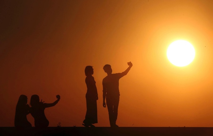 Những khoảnh khắc ấn tượng nhất trong lễ đón năm mới 2019 trên thế giới