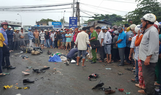 Họp báo vụ tai nạn thảm khốc tại Long An: Sẽ khởi tố vụ án để điều tra, kêu gọi tài xế ra trình diện