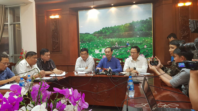 Họp báo vụ tai nạn thảm khốc tại Long An: Sẽ khởi tố vụ án để điều tra, kêu gọi tài xế ra trình diện