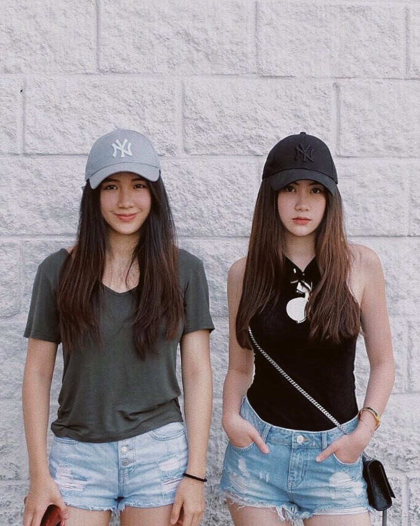 Hội bạn thân xinh đẹp, toàn du học sinh của 2 chị em hot girl Lào gốc Việt