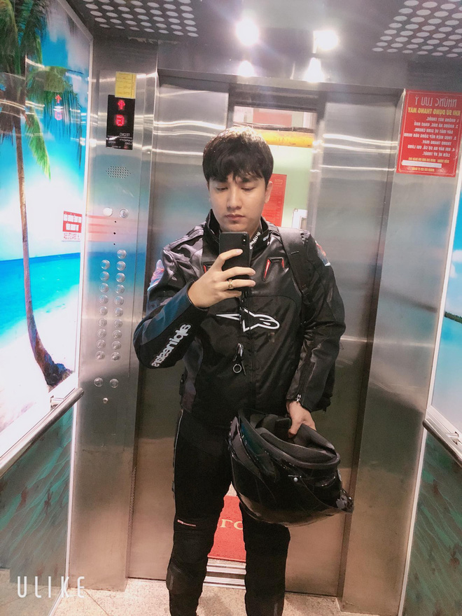 Kể khổ bị dị ứng thuốc, môi sưng tều đúng ngày đầu năm 2019, nam thanh niên lại được chú ý rần rần bởi nhan sắc thực sự phía sau