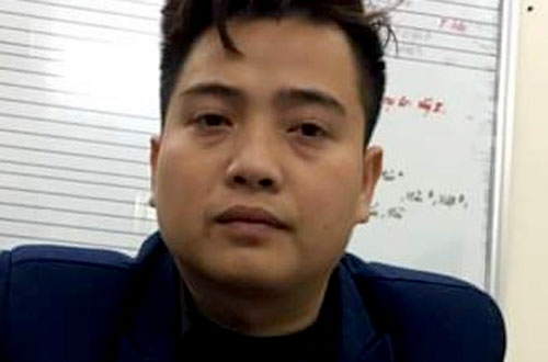 Làm giả sổ tiết kiệm, rút hơn 10 tỷ đồng của khách gửi