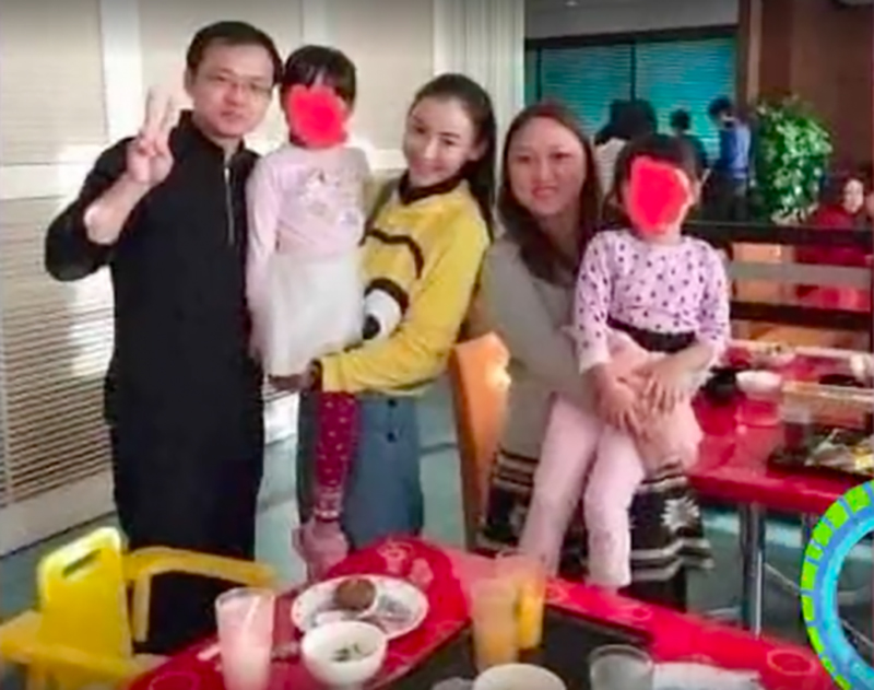 Lộ diện hình ảnh bố đẻ của con trai Trương Bá Chi?