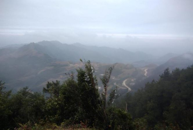 Băng tuyết đã tan trên đỉnh Mẫu Sơn sau kỳ nghỉ lễ