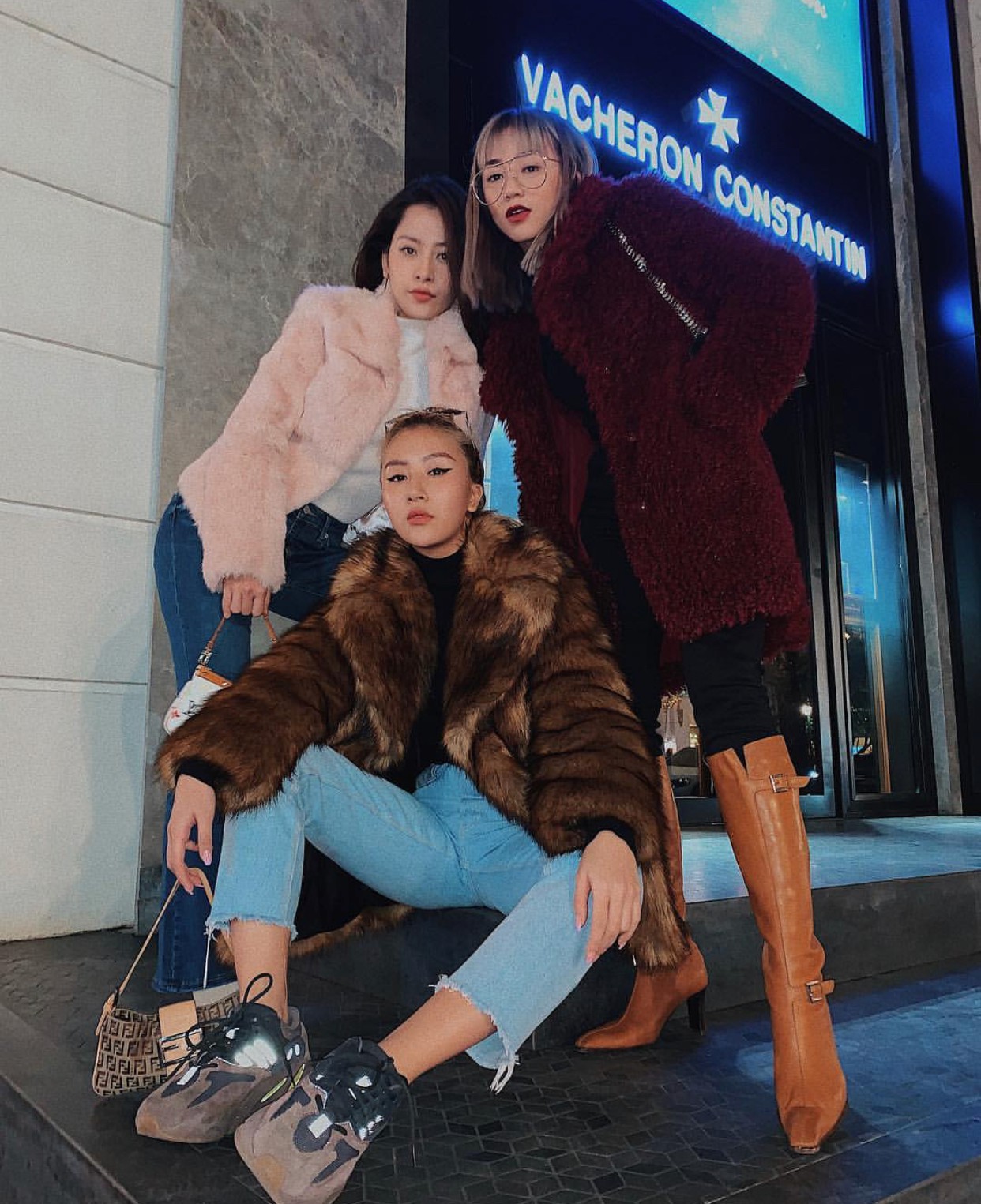 Đi chơi thôi mà cũng đẹp như chụp bìa tạp chí, Chi Pu - Salim - Quỳnh Anh Shyn không hổ danh là vũ trụ hot girl Việt Đi chơi thôi mà cũng đẹp như chụp bìa tạp chí, Chi Pu - Salim - Quỳnh Anh Shyn không hổ danh là vũ trụ hot girl Việt