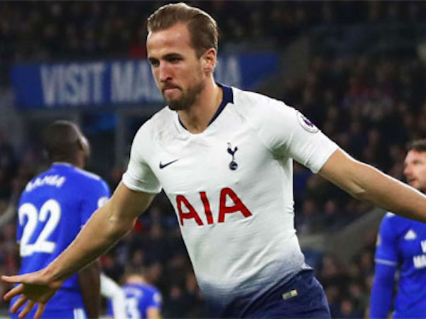 Kane ghi bàn vào lưới mọi đối thủ ở Ngoại hạng Anh