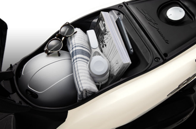 2019 Honda SH Mode về đại lý, đề xuất từ 51,69 triệu đồng