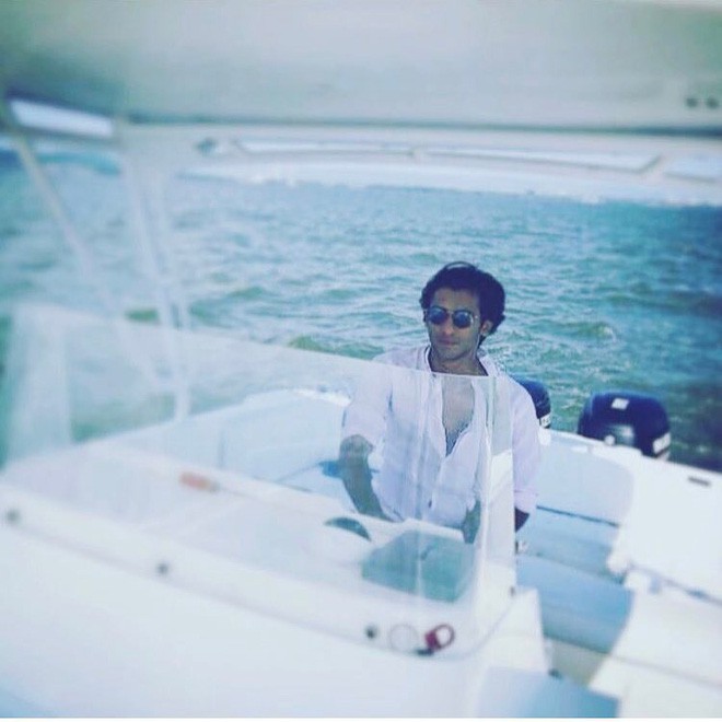 Rich kid oách nhất Ấn Độ: 20 tuổi đã thừa kế ngai vàng, sở hữu khối tài sản hàng trăm triệu đô