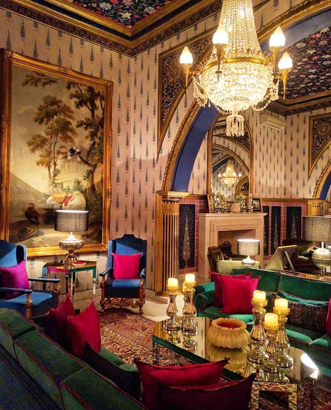 Rich kid oách nhất Ấn Độ: 20 tuổi đã thừa kế ngai vàng, sở hữu khối tài sản hàng trăm triệu đô