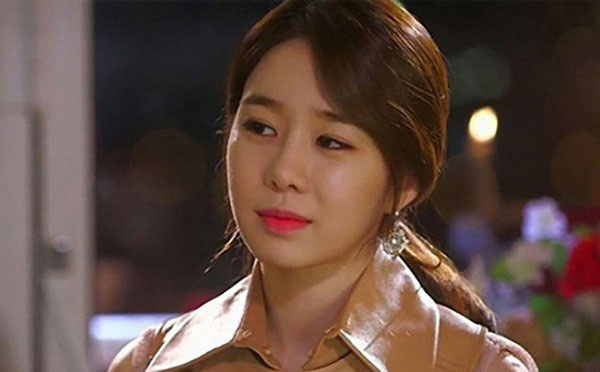 Con không có sữa mà uống chồng còn mua váy tặng bạn gái thân, cô vợ căm phẫn quyết định chơi lớn một lần