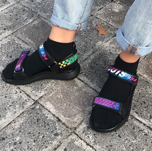 Nhìn con gái New York là biết xu hướng nào nên diện năm tới